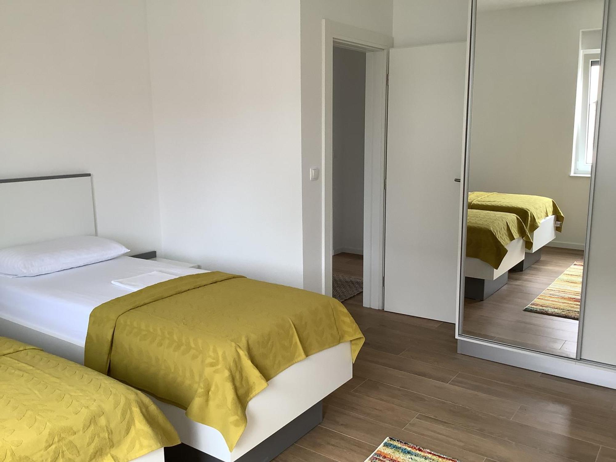 Apartments Jozef Vodice Esterno foto